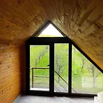Vikendica Eden Villa